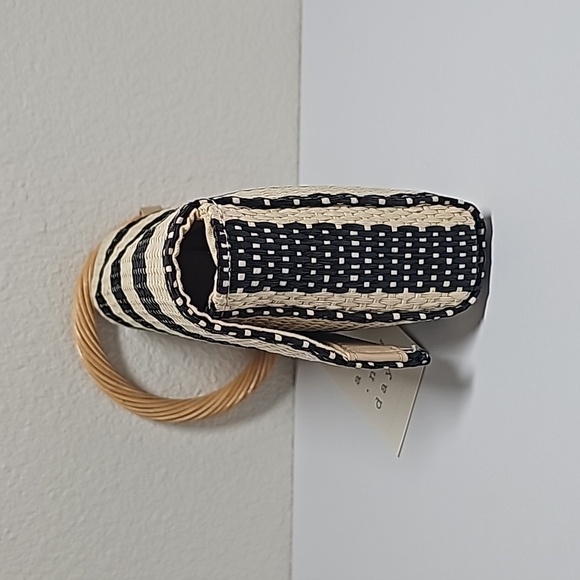 A New Day Straw Bracelet Pouch Purse Wristlet Bag Black Natural Striped Tan - Picture 3 of 13